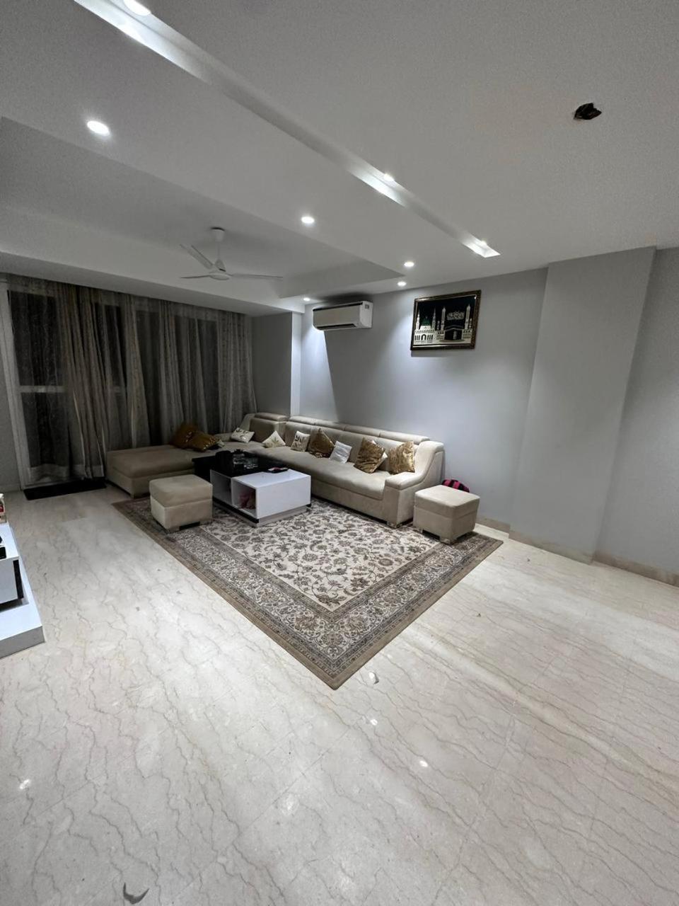 Homestay The Lutf *